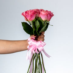 Bunch of Peach Roses