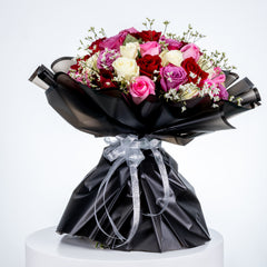 Elegan Mixed Rose Bouquet