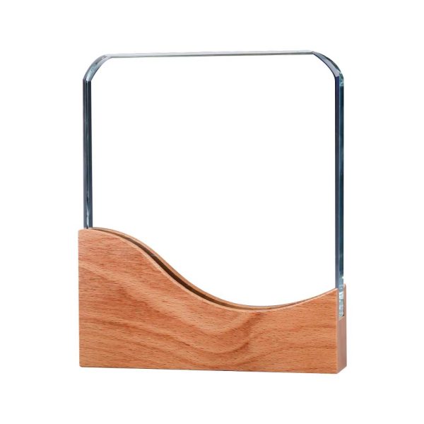 The Timber Square Crystal Award – personalised corporate award from GiftNYou
