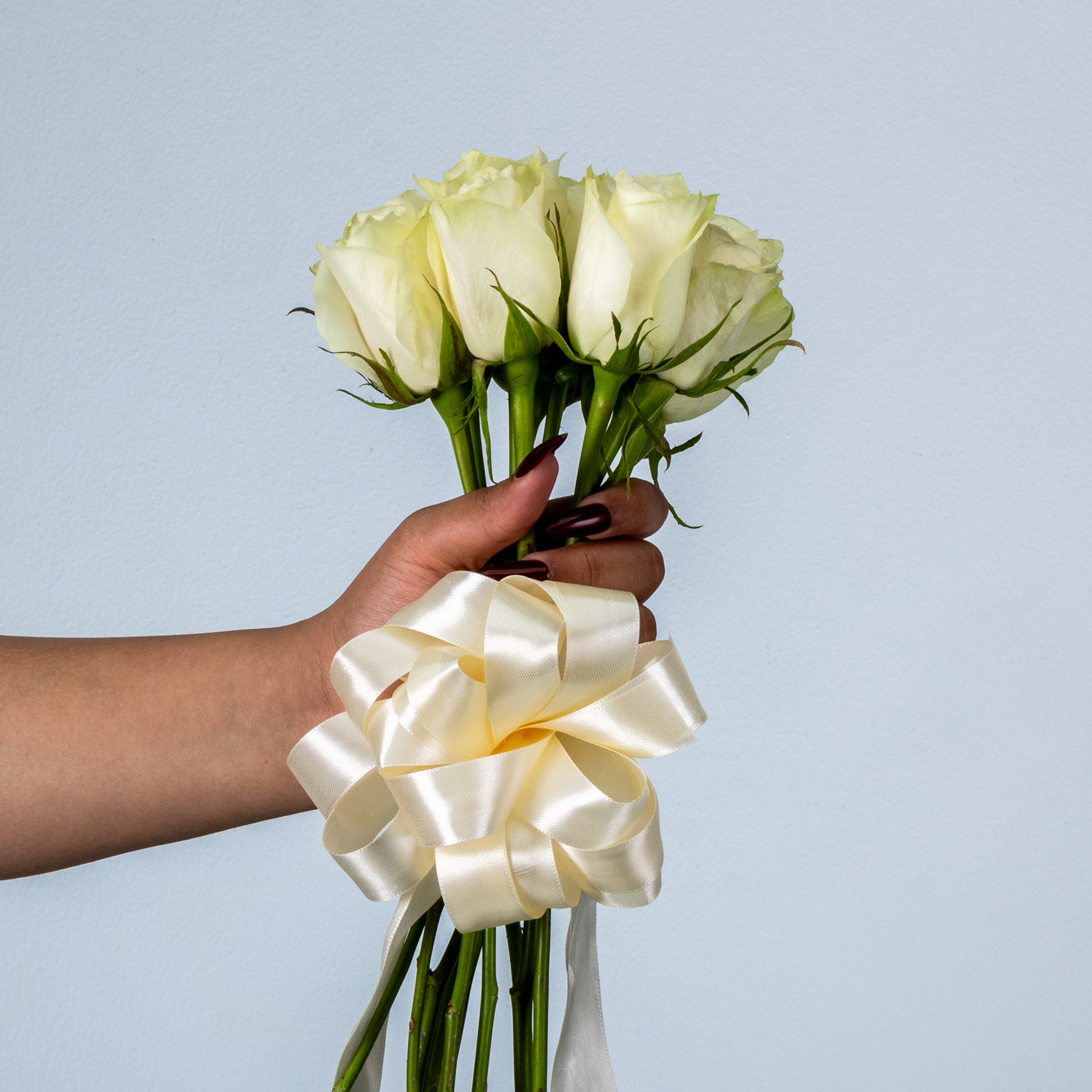 Bunch of White Roses